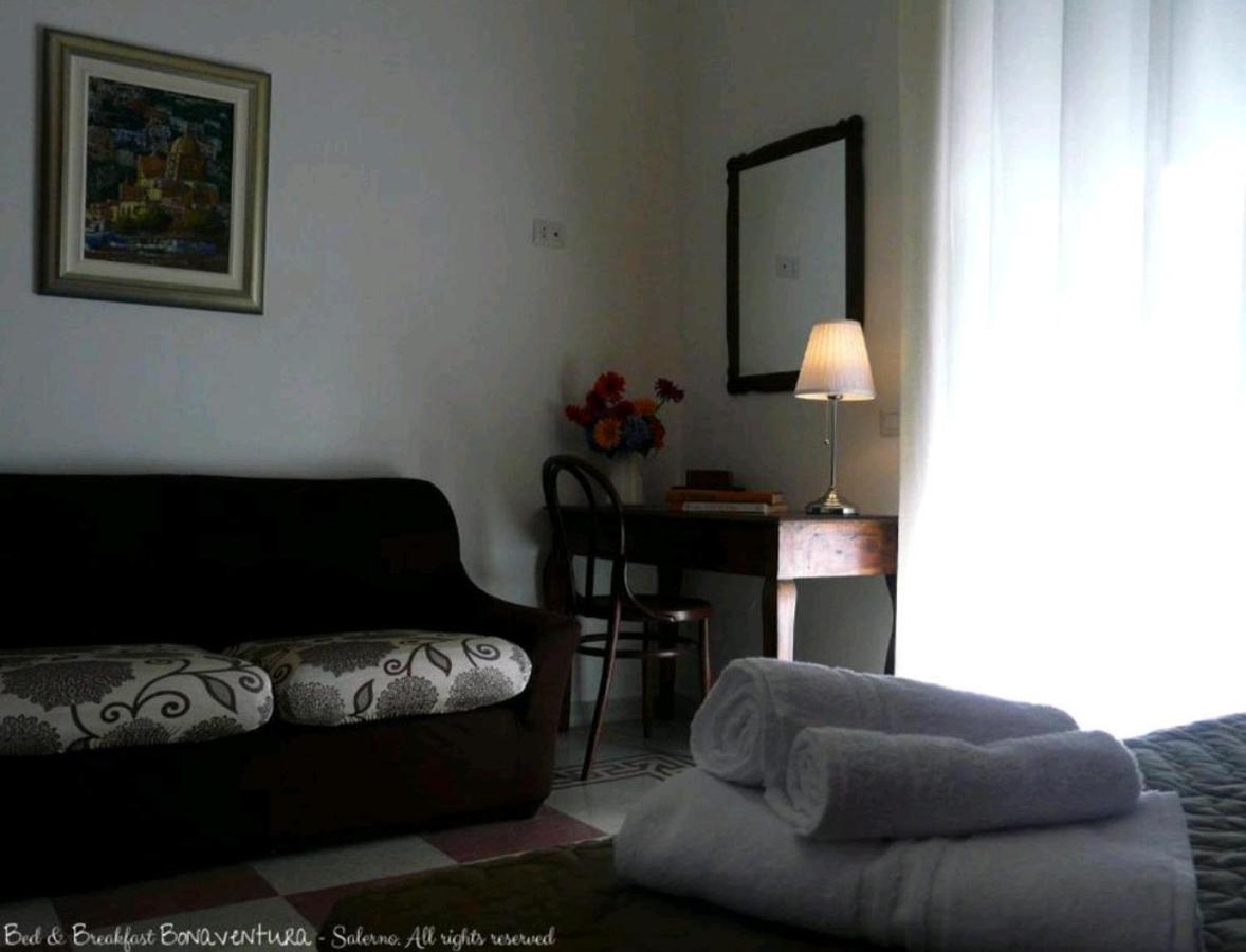 Bed & Breakfast Bonaventura ซาแลร์โน ภายนอก รูปภาพ